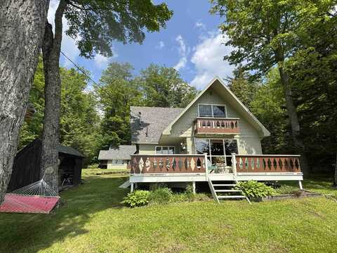 38 Snow Road, Dover, VT 05356