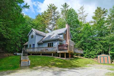 26 Country Crossing, Ludlow, VT 05149