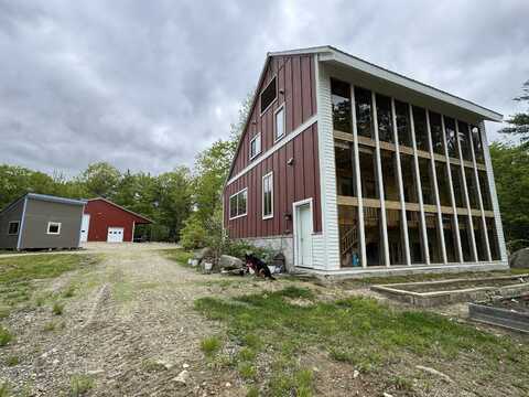 50 Milford Avenue, Freedom, NH 03836