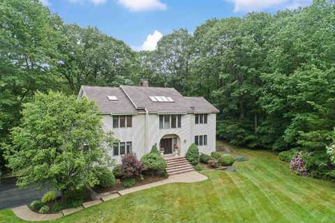 50 Page Lane, Hampstead, NH 03841