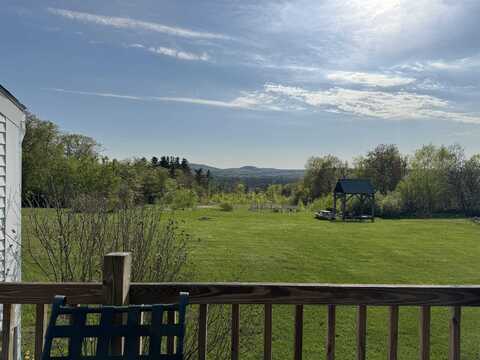45 Effingham Road, Ossipee, NH 03864