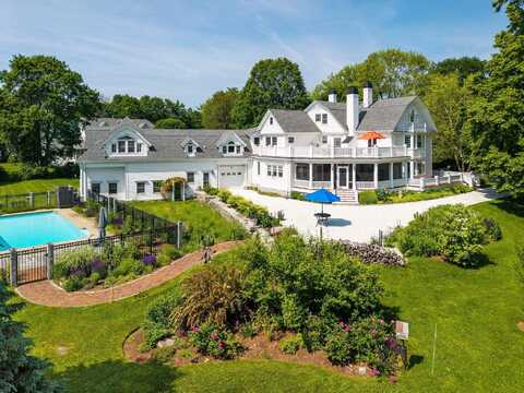 633 Central Road, Rye, NH 03871