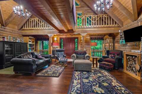 7 Reidy Way, Littleton, NH 03561