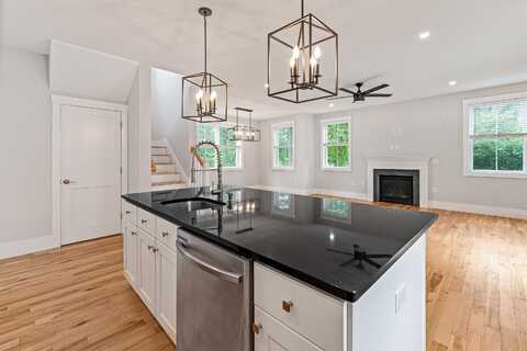 148 Mast Road, Dover, NH 03820