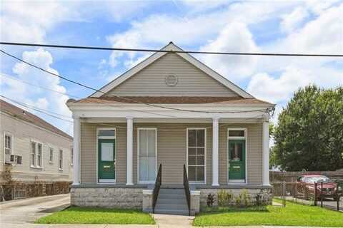 922 LAFAYETTE Street, Gretna, LA 70053
