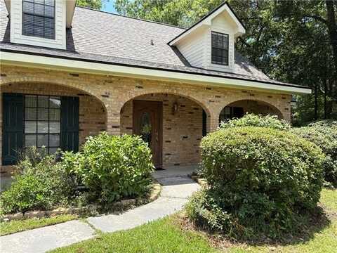 101 E QUEENSBURY Drive, Slidell, LA 70461