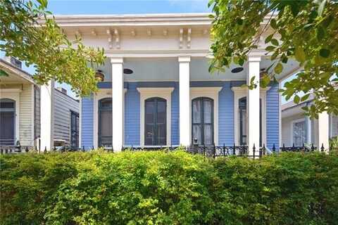 2425 ANNUNCIATION Street, New Orleans, LA 70130