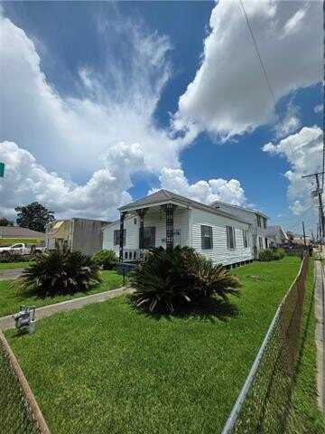 200 IRIS Street, Jefferson, LA 70121