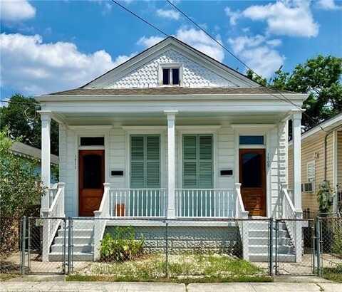 1709 JOLIET Street, New Orleans, LA 70118