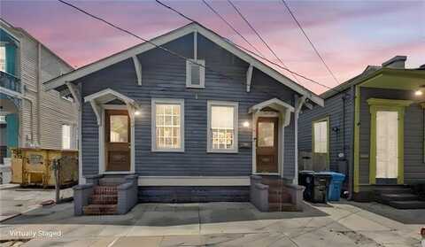 807 SPAIN Street, New Orleans, LA 70117