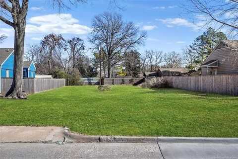 4247 Riverside Drive, Tulsa, OK 74105