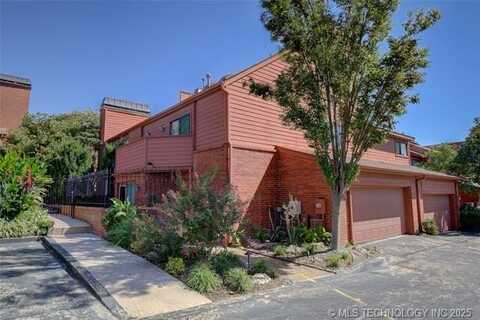 30 E Woodward Boulevard S, Tulsa, OK 74114