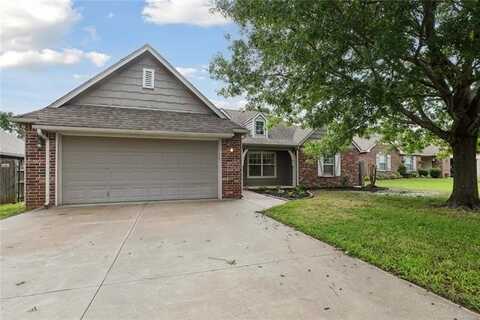 2110 S Javine Court, Skiatook, OK 74070