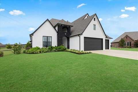 7107 E 88th Street N, Owasso, OK 74055