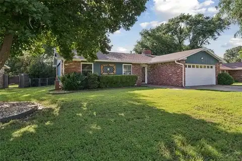 1809 East Drive, Bartlesville, OK 74006
