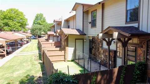 6370 S 80th East Avenue, Tulsa, OK 74133