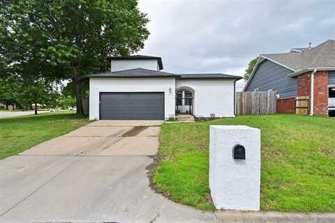 7701 S Erie Avenue, Tulsa, OK 74136