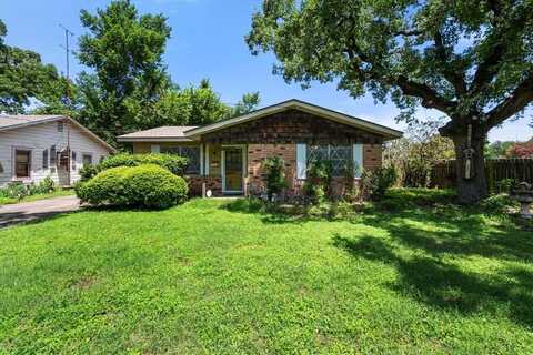 120 Woodland Avenue, Corsicana, TX 75110