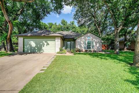 531 Lone Star Street, Joshua, TX 76058