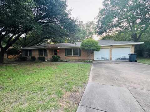 2412 Oak Cliff Drive, Waco, TX 76710