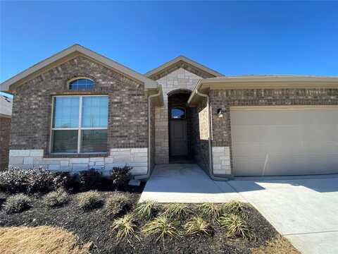 505 Roundstone Road, Fort Worth, TX 76052