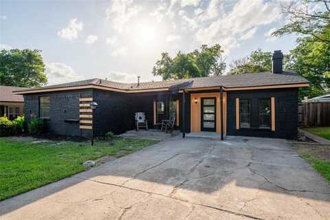 3229 Santiago Drive, Mesquite, TX 75150