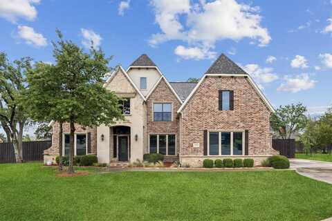 110 Post Oak Drive, Krugerville, TX 76227