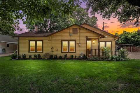 805 S Harrison Street, West, TX 76691