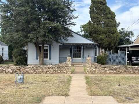 1212 Mccaulley Street, Sweetwater, TX 79556