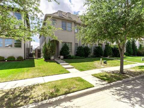 514 Sheer Bliss Lane, Fort Worth, TX 76114