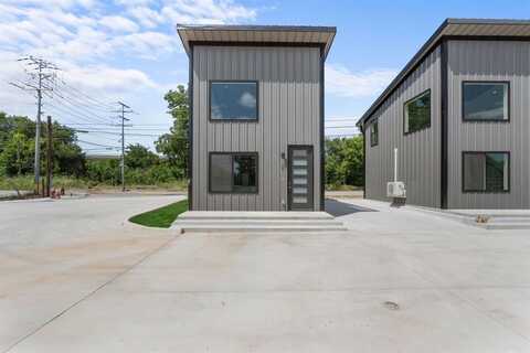 802 Old Wise Road, Bowie, TX 76230