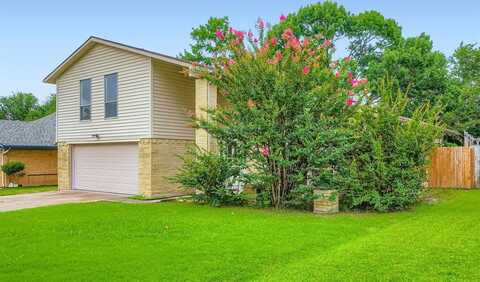 902 Via Valencia, Mesquite, TX 75150