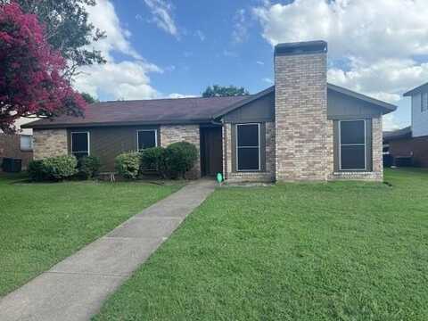 1378 Greenbriar Lane, Lancaster, TX 75146