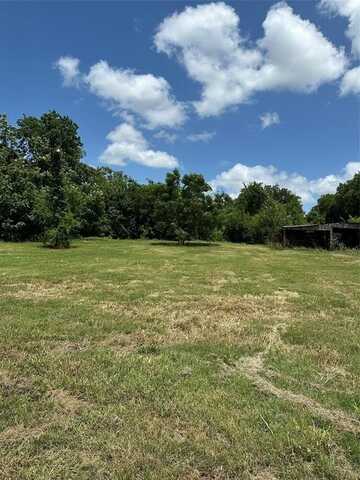 Tbd 5th, Honey Grove, TX 75446