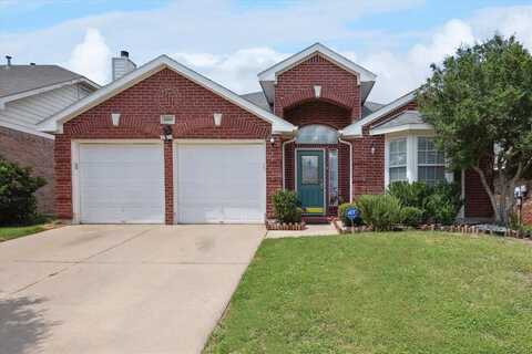 6808 Day Drive, Fort Worth, TX 76132