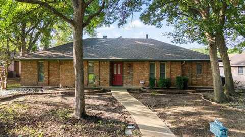 343 Cardinal Creek Drive, Duncanville, TX 75137