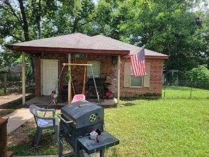 504 S Tyler Avenue, Dawson, TX 76639