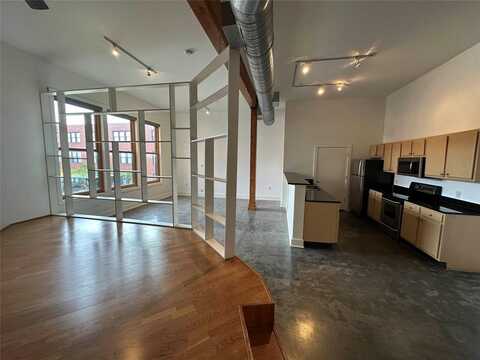 2502 Live Oak Street, Dallas, TX 75204