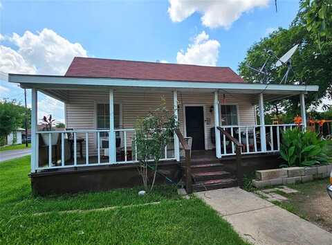 315 S Mable Street, Ferris, TX 75125