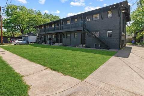 3910 Polly Street, Dallas, TX 75210