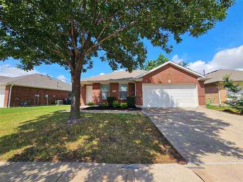 5813 World Champion Court, Fort Worth, TX 76179