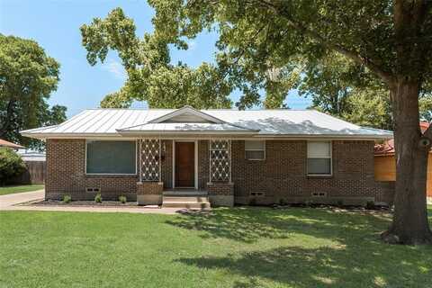 2315 Cardinal Lane, Garland, TX 75042