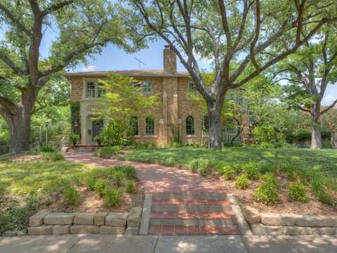 2401 Stadium Drive, Fort Worth, TX 76109