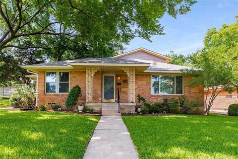 2704 Sunset Avenue, Dallas, TX 75211