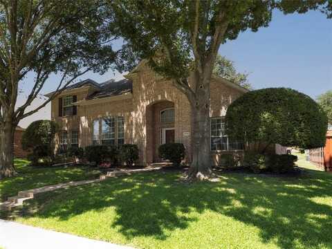9705 Southern Hills Drive, Plano, TX 75025