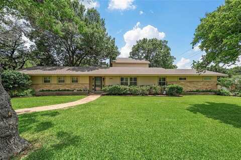 5000 Ridgeview Drive, Waco, TX 76710