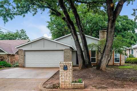 5903 Cameron Drive, Arlington, TX 76017