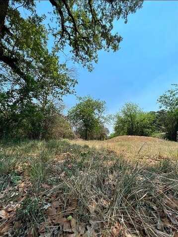 1404 Avenue B, Brownwood, TX 76801