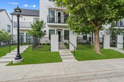 704 W Main Street, Arlington, TX 76013