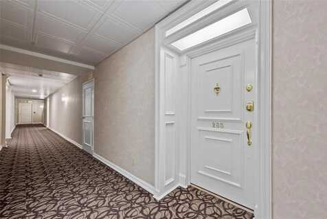 5200 Keller Springs Road, Dallas, TX 75248